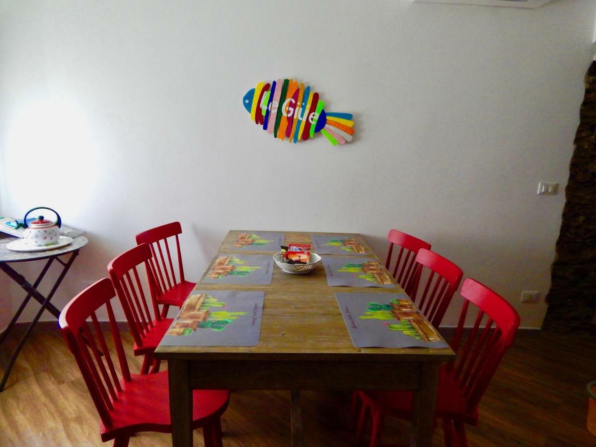 Le Giuee Guest house Genoa